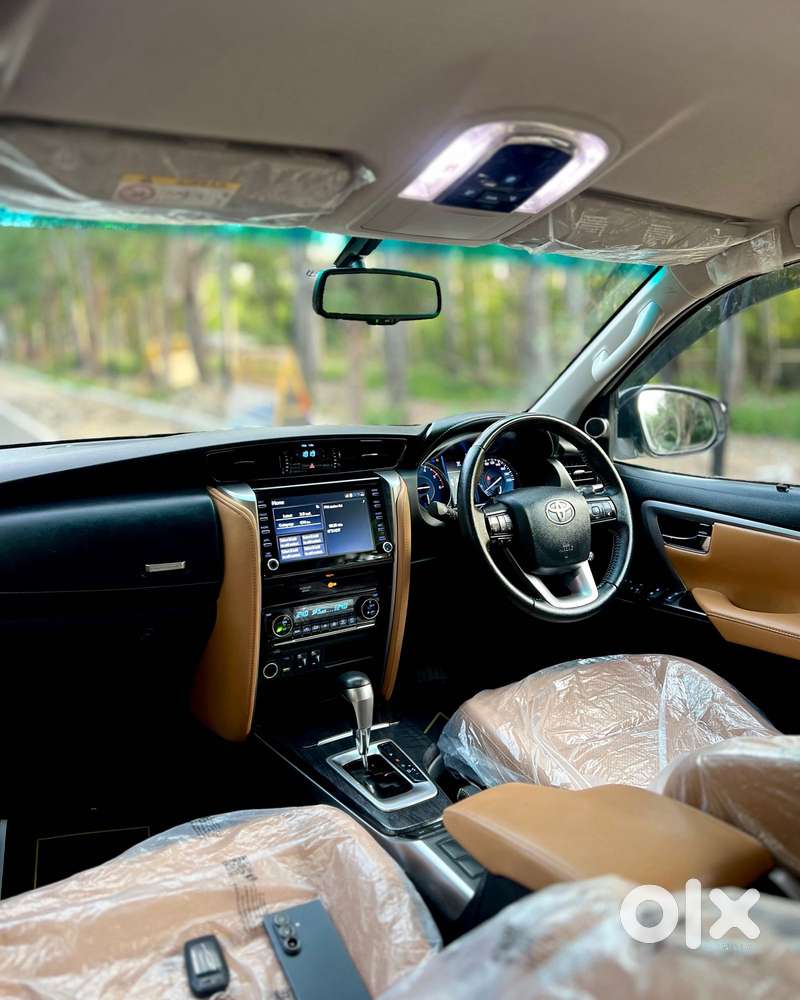 Toyota Fortuner [2021-ongoing] 2.8 2wd Diesel At, 2022, Diesel