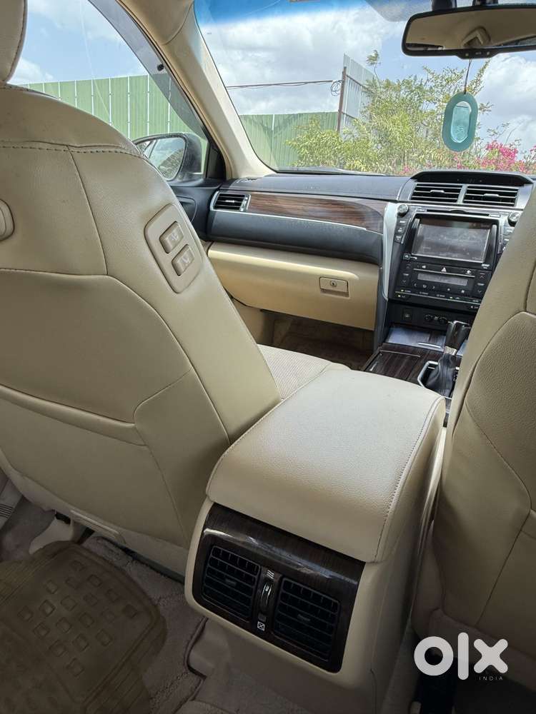 Toyota Camry Hybrid 2.5, 2017, Petrol
