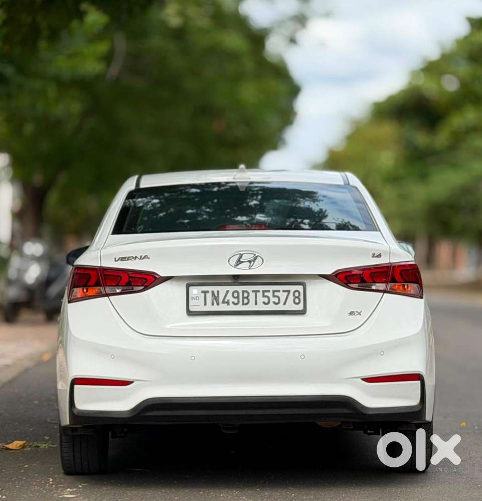 Hyundai Verna 1.6 Sx (o) Vtvt, 2019, Petrol