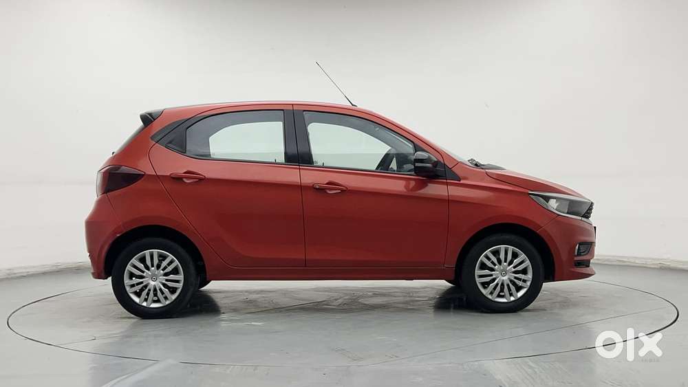 Tata Tiago Xza Plus, 2020, Petrol