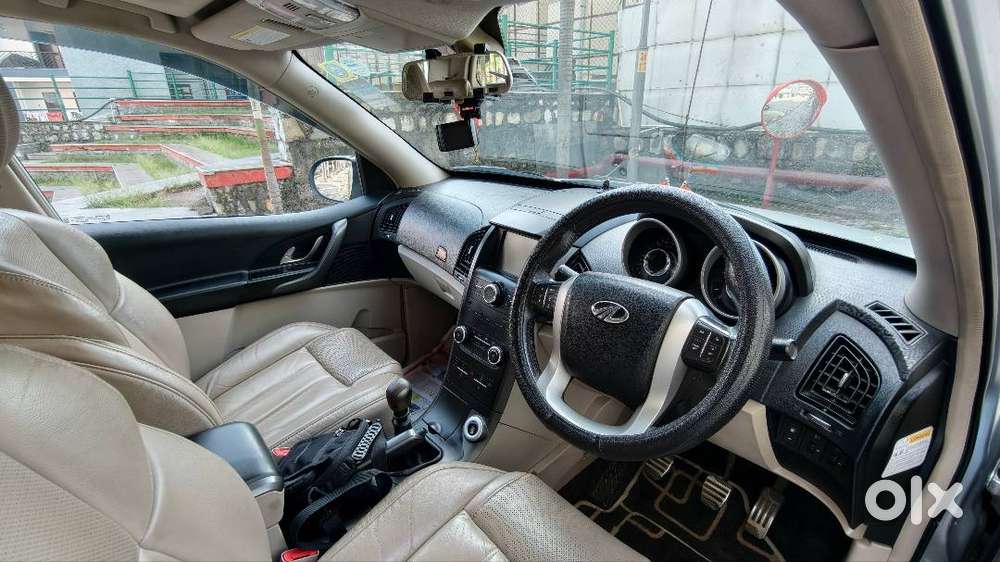 Mahindra Xuv500 Awd Top Model 2015 Diesel