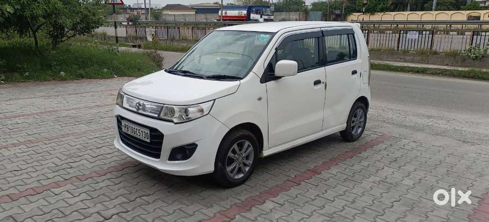 Maruti Suzuki Stingray Vxi Optional, 2017, Petrol