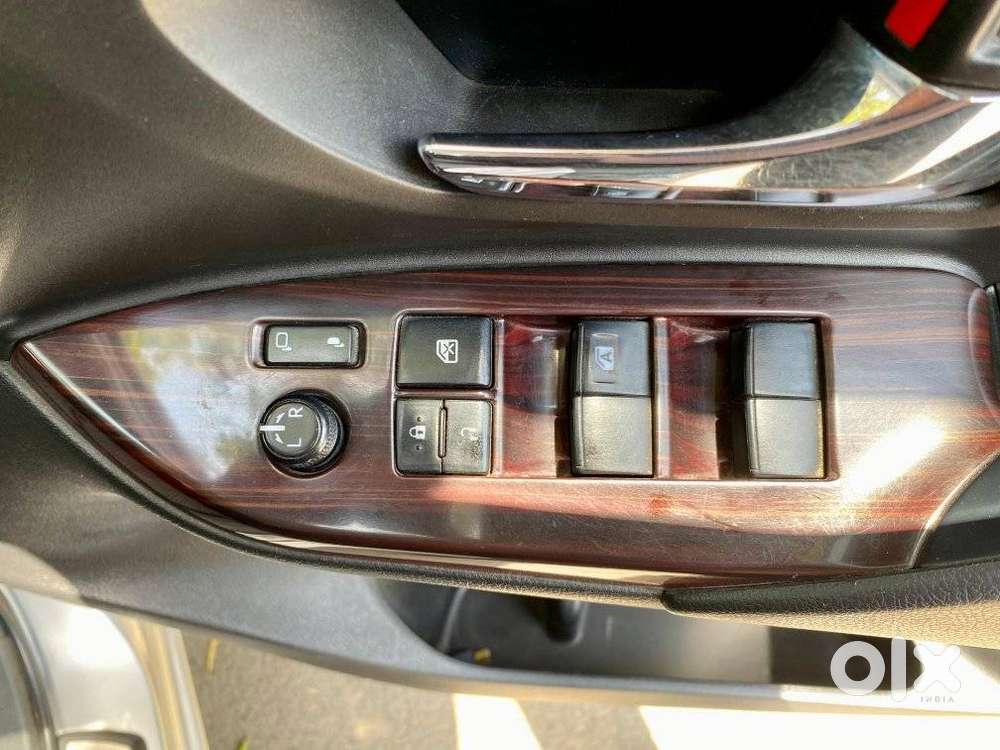 Toyota Innova Crysta