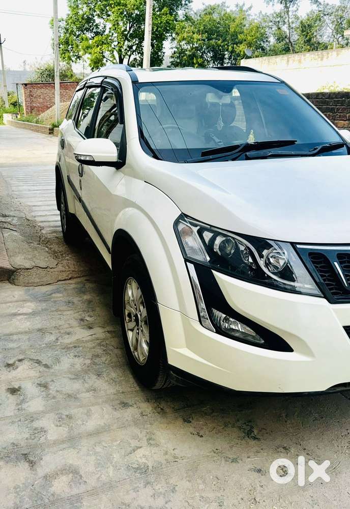 Mahindra Xuv500 2.2 W10 Sportz Edition Mt, 2015, Diesel