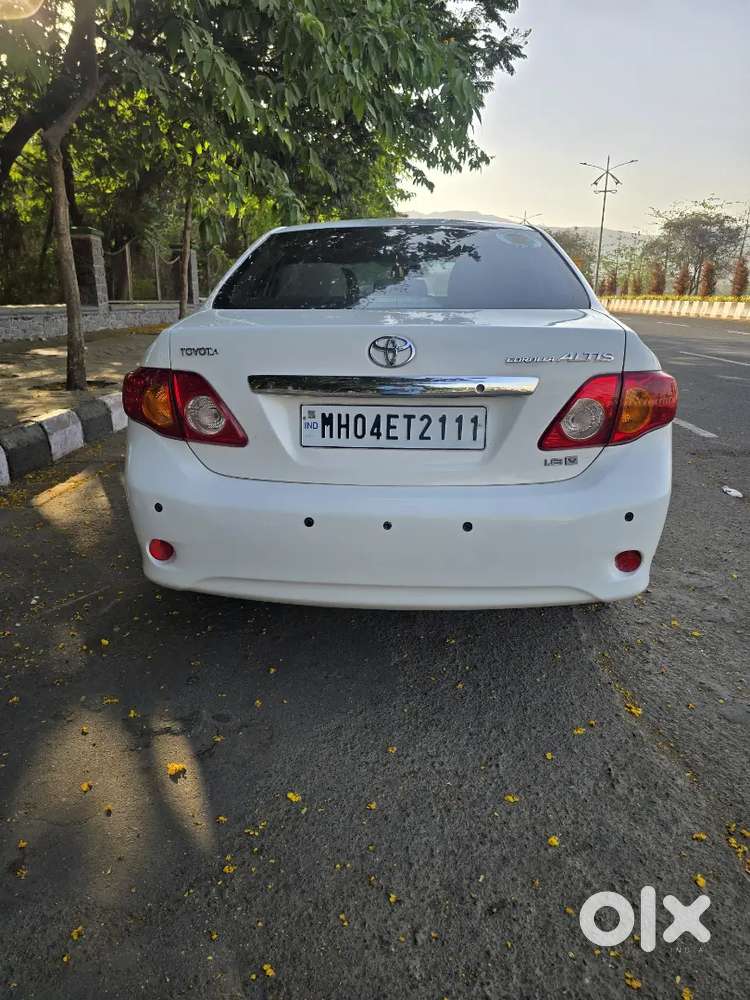 Toyota Corolla Altis 1.8 V Automatic