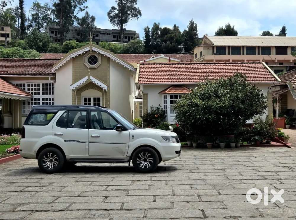 2013 Tata Safari Storme Diesel Manual