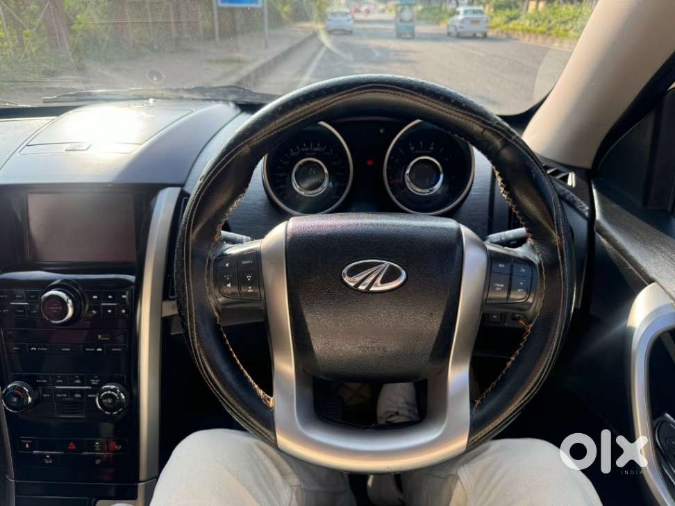 Mahindra Xuv500 W9 At 1.99, 2019, Diesel