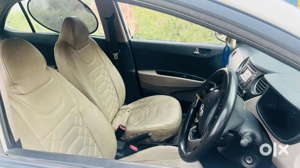 Hyundai Xcent 2015 Diesel 120000 Km Driven