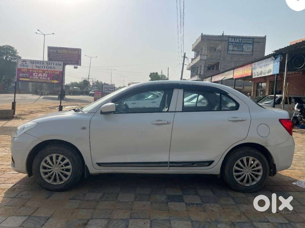 Maruti Suzuki Swift Dzire 1.3 Lxi, 2021, Cng & Hybrids