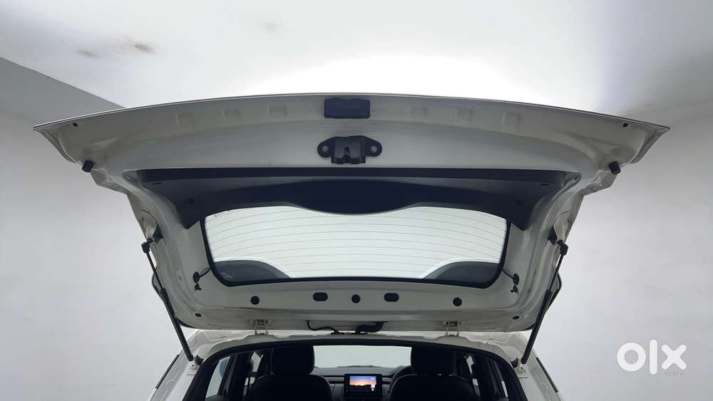 Renault Kiger Rxz Turbo Cvt, 2022, Petrol