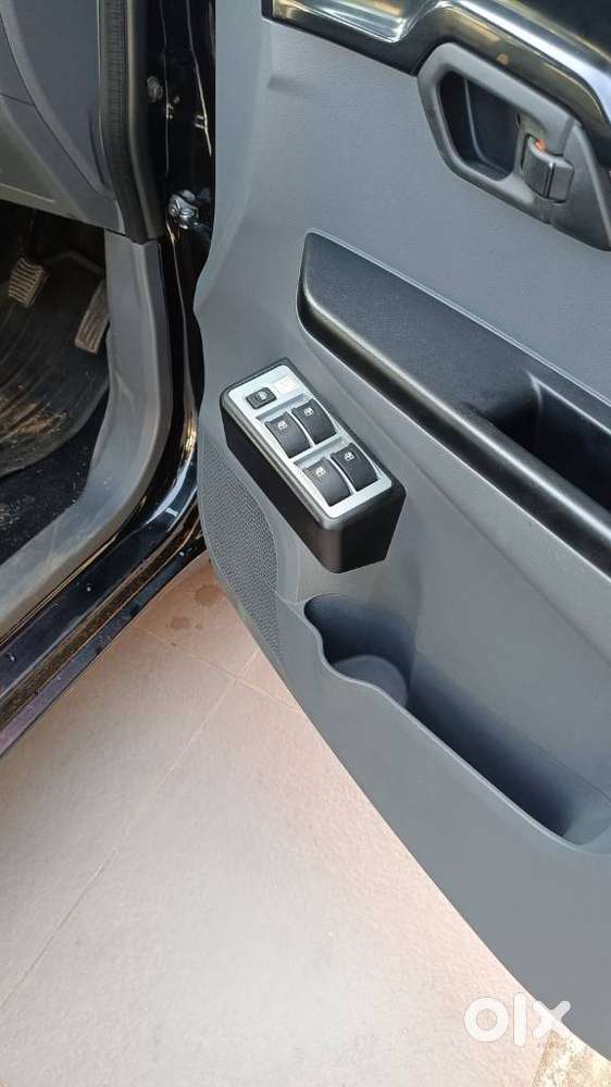 Mahindra Kuv 100 Mfalcon G80 K2, 2017, Petrol