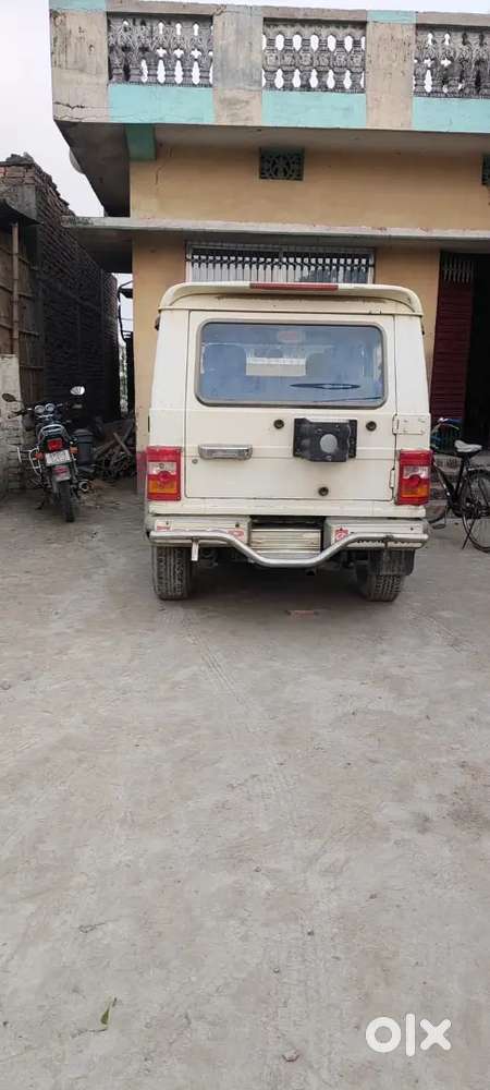 Mahindra Bolero 2011