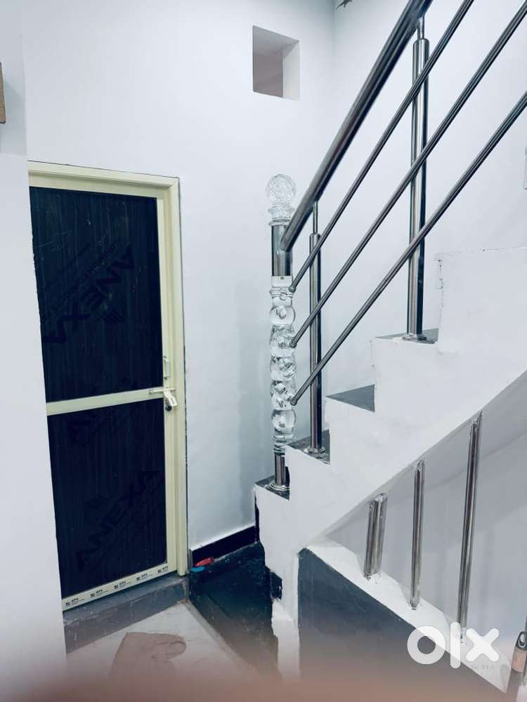 Independent Floor Room Rent For Family and Girls Only