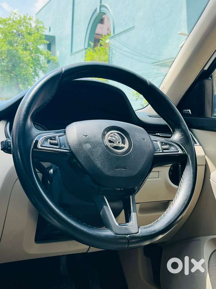 Skoda Octavia 1.8 Tsi At L K, 2018, Petrol