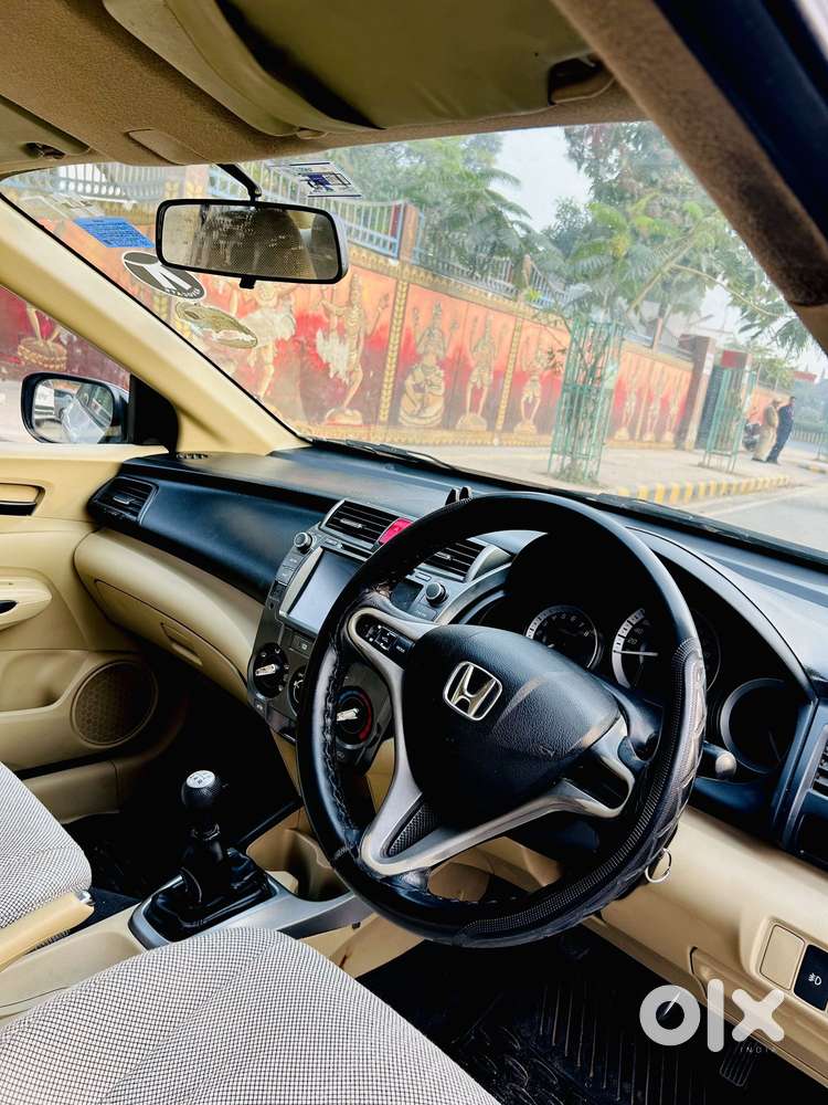 Honda City V Mt, 2013, Petrol