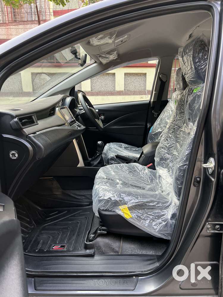 Toyota Innova Crysta 2.4 G Mt, 2021, Diesel