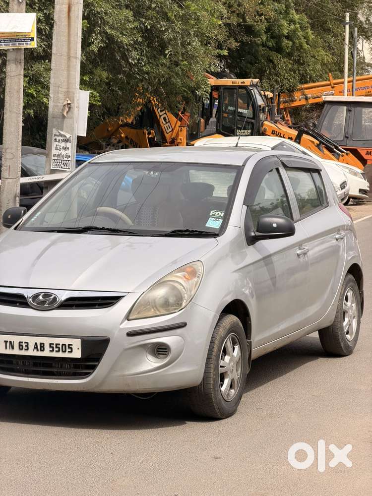 Hyundai I20 New Sportz At 1.4, 2012, Diesel