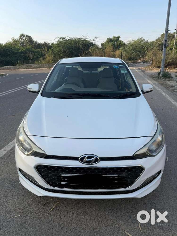 Hyundai I20 Sportz 1.2 Bs-iv, 2017, Petrol
