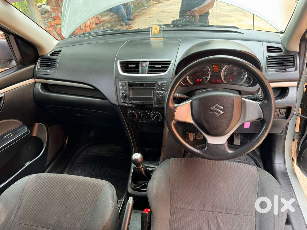 Maruti Suzuki Swift Vxi, 2016, Petrol