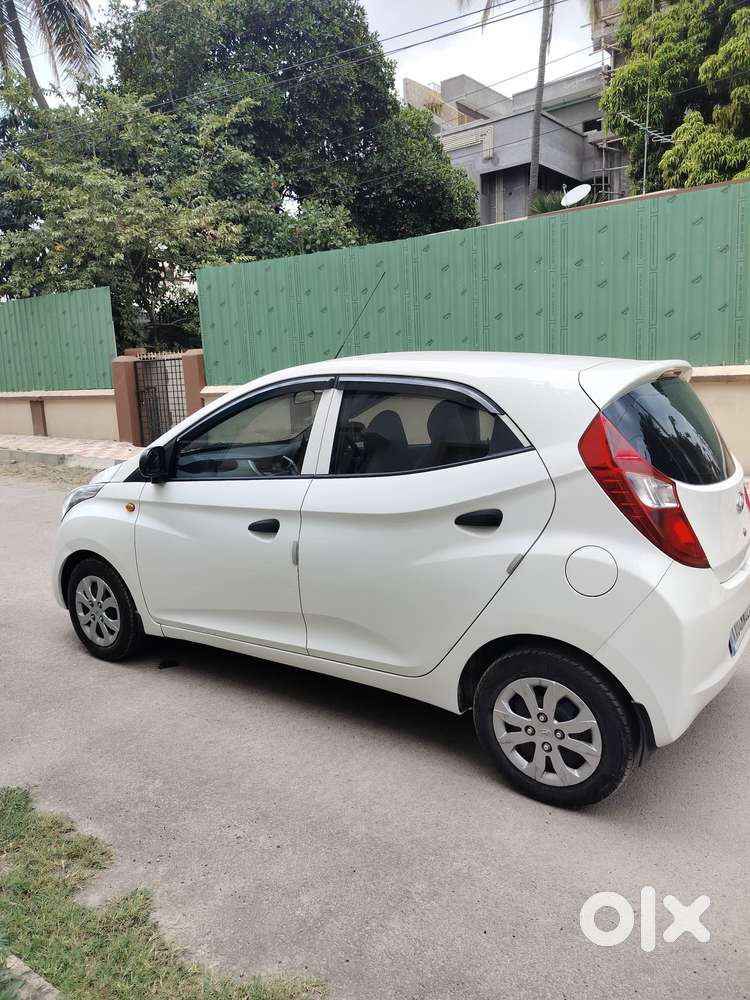 Hyundai Eon Magna +, 2018, Petrol