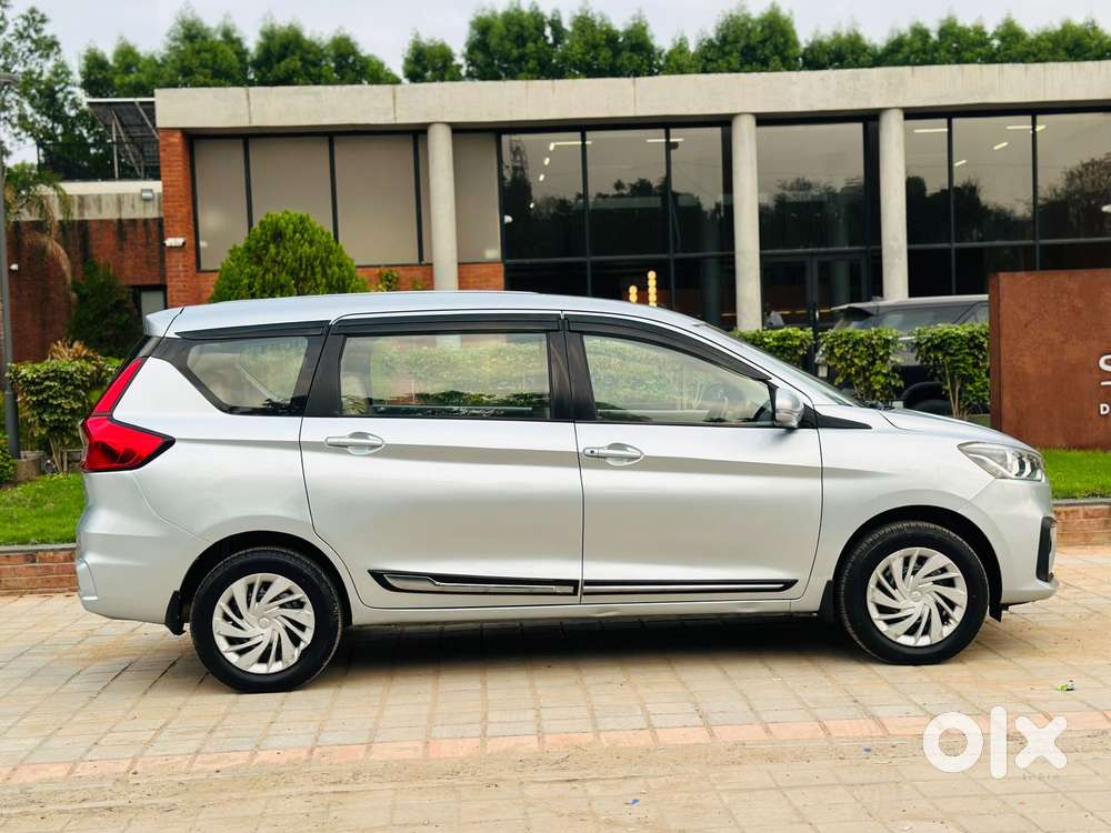 Maruti Suzuki Ertiga Vxi Cng, 2022, Cng & Hybrids
