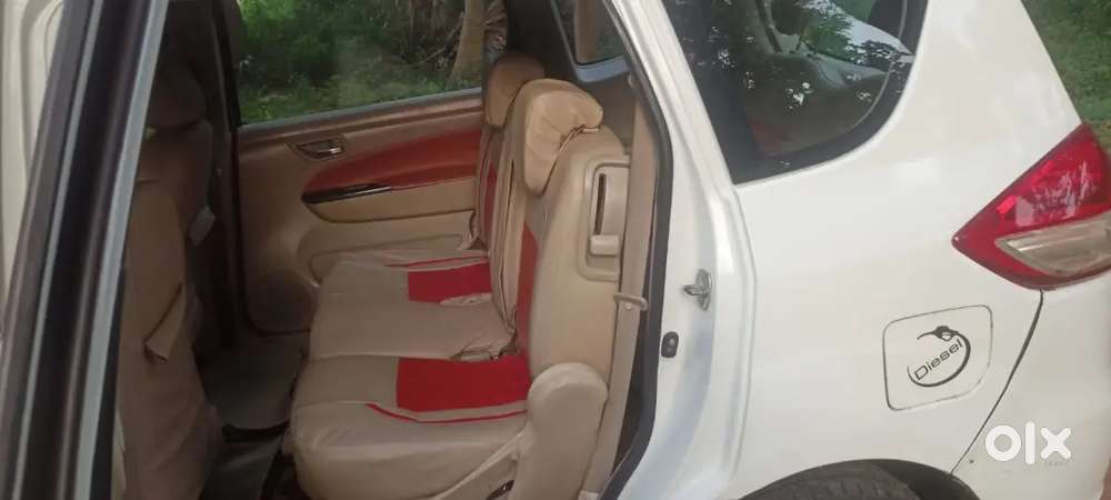 Maruti Suzuki Ertiga 2013 Diesel Well Maintained