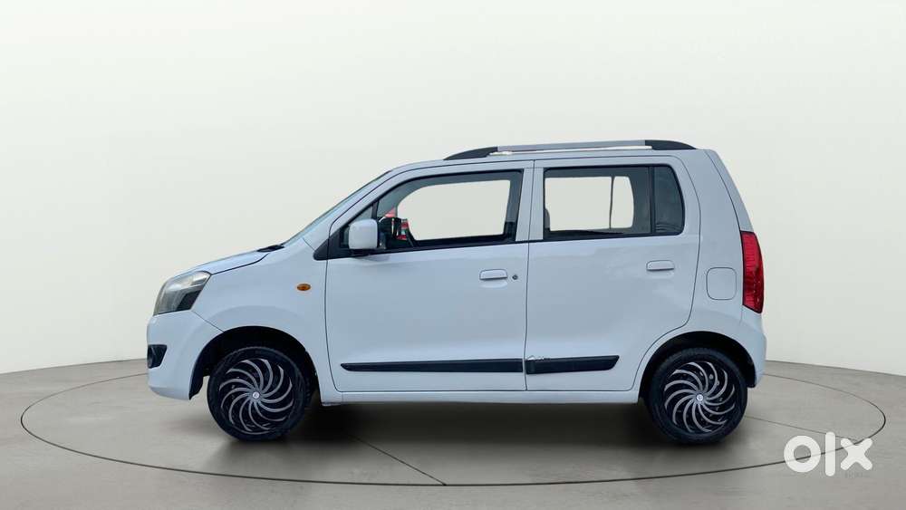 Maruti Suzuki Wagon R 1.0 Vxi, 2016, Cng & Hybrids