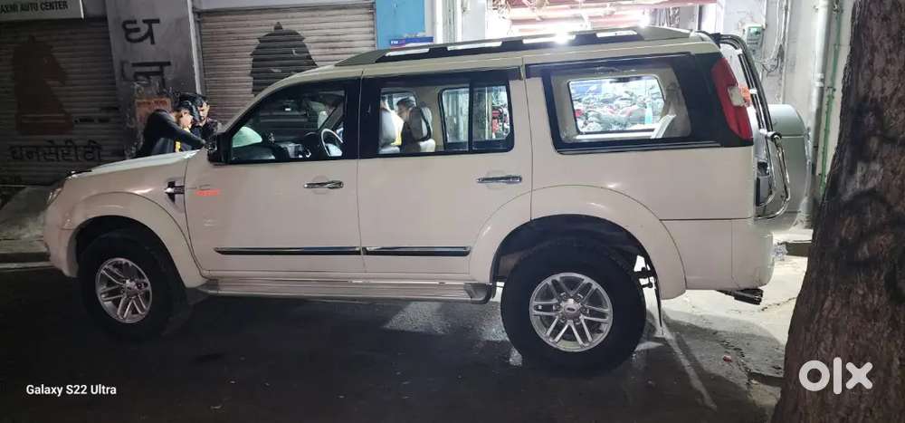 Ford Endeavour 2012 Diesel 90000 Km Driven