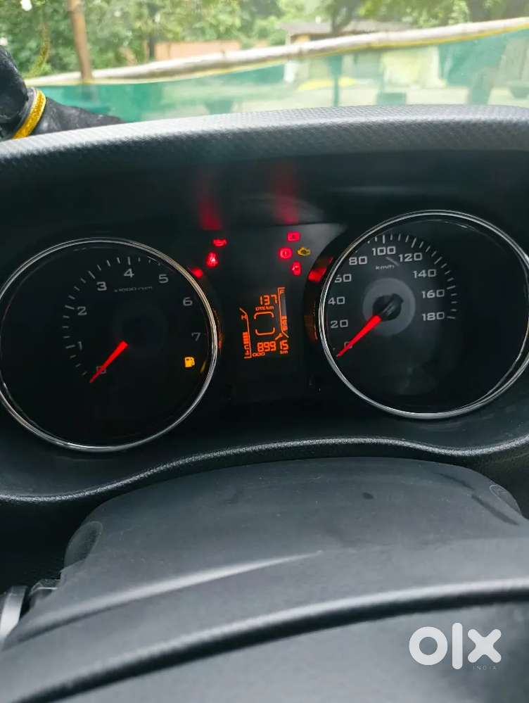 Mahindra Tuv 300 2016 Diesel 85000 Km Driven
