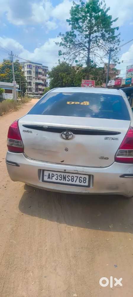 Toyota Etios 2011 Diesel 150000 Km Driven