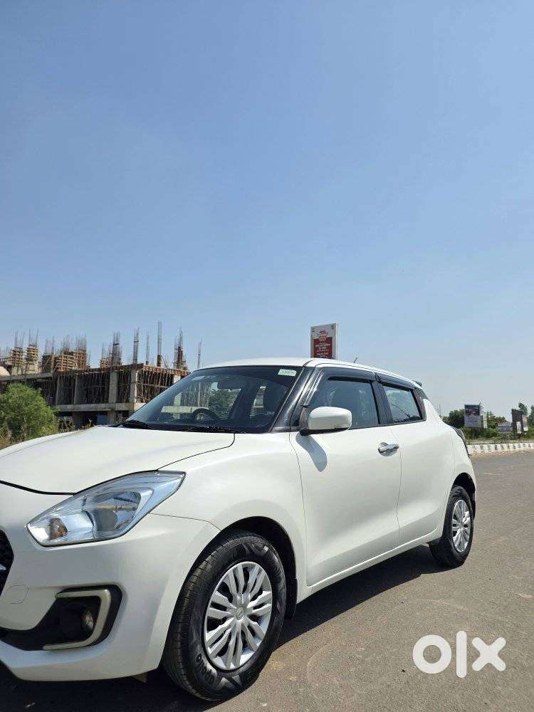 Maruti Suzuki Swift Amt Vxi, 2019, Petrol