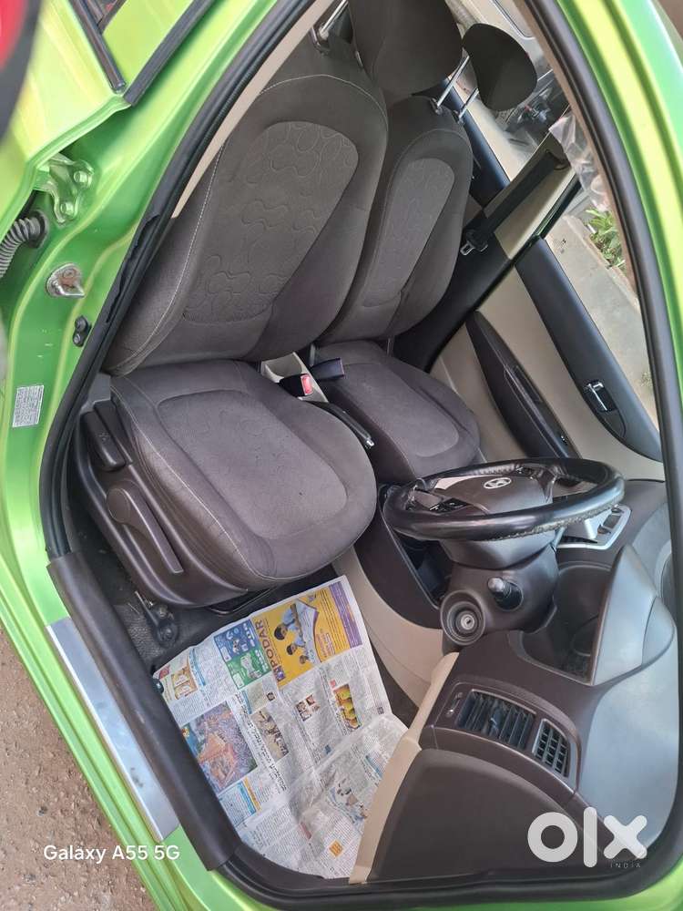 Hyundai I20 2009-2011 1.4 Asta (at), 2010, Petrol