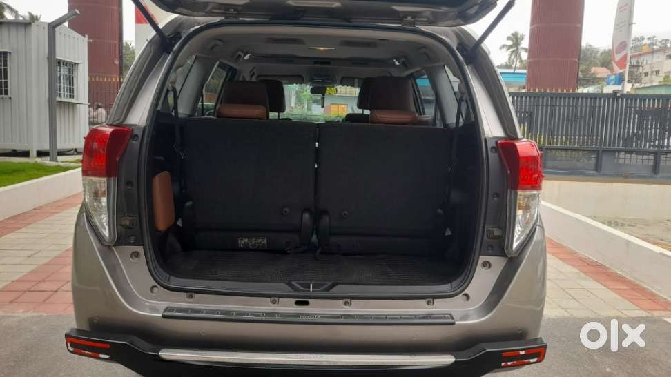Toyota Innova Crysta 2.4 Z 7 Str, 2022, Diesel
