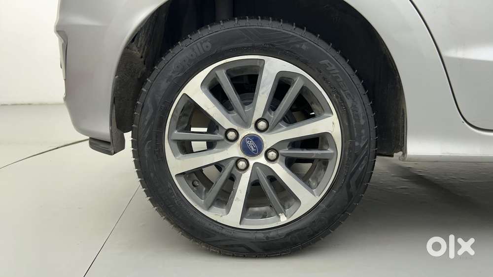 Ford Figo Titanium, 2020, Petrol