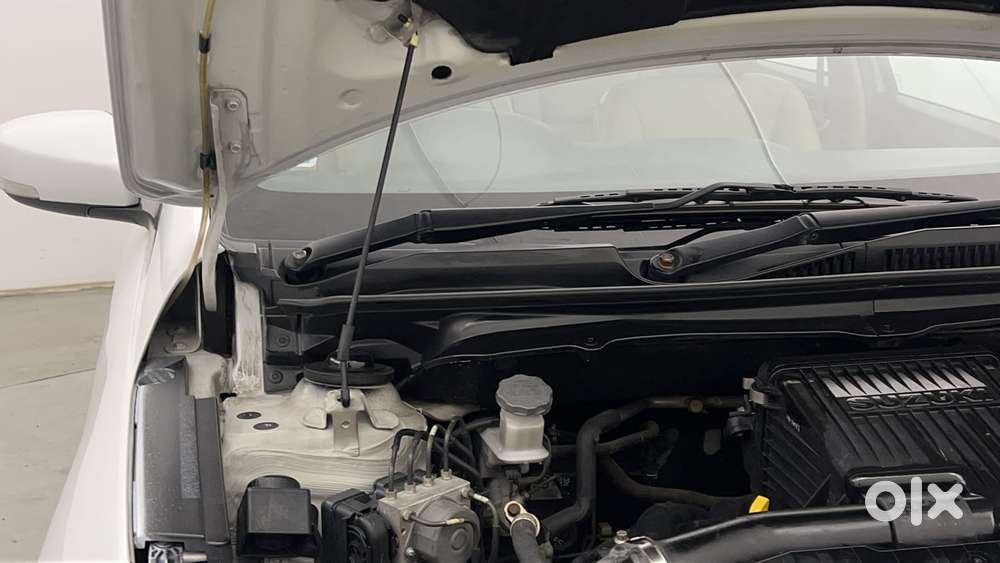 Maruti Suzuki Ciaz Zxi, 2015, Petrol