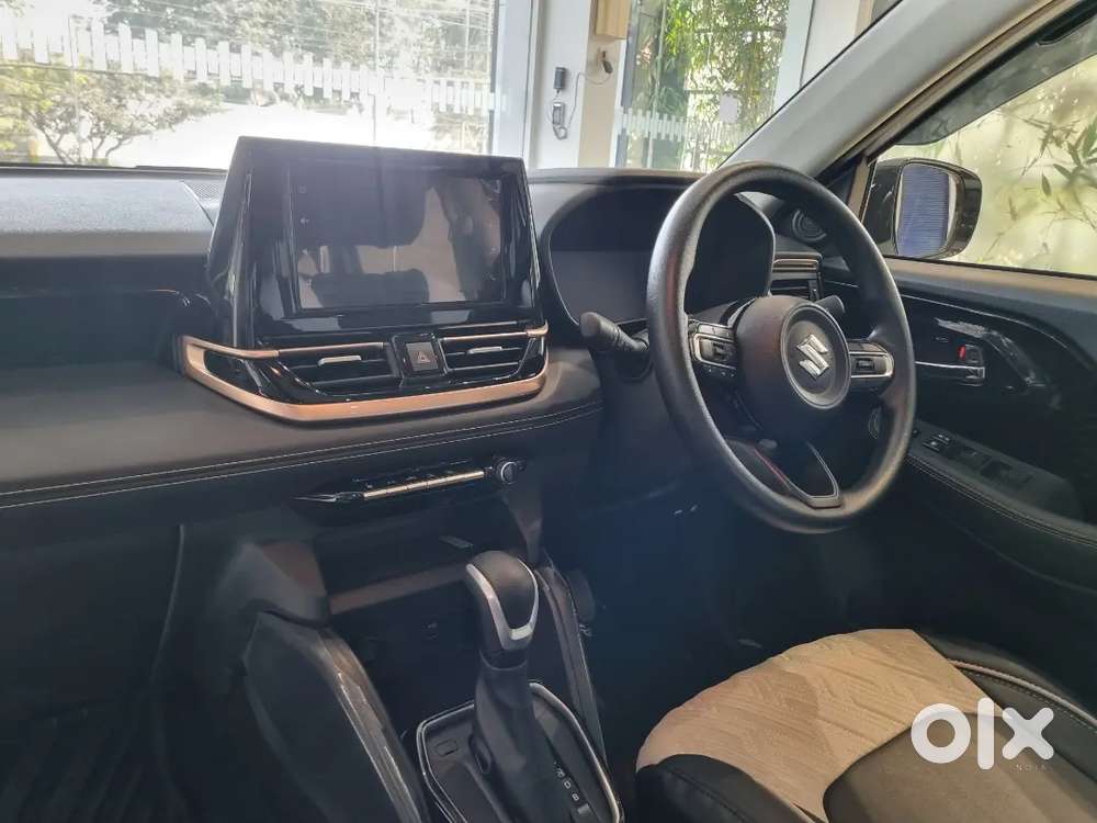 Maruti Suzuki Victoris 2026 (offer 30,000)