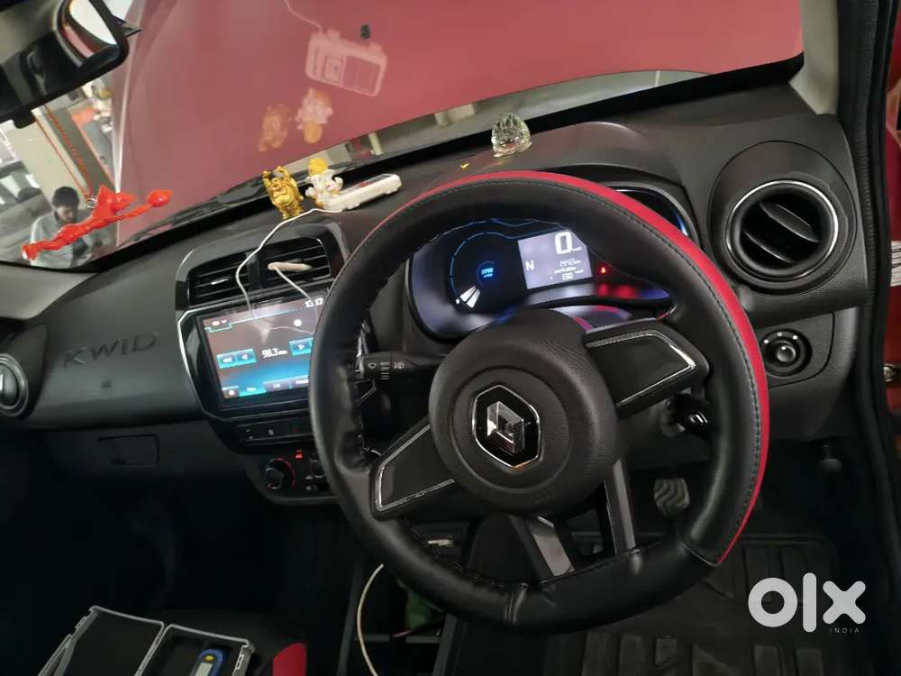 “2022 Kwid Rxt Amt  1440 Km  Single Owner  Like New”