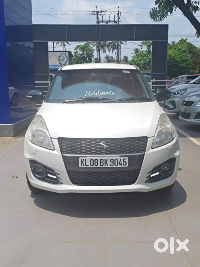 Maruti Suzuki Swift Vxi, 2016, Petrol