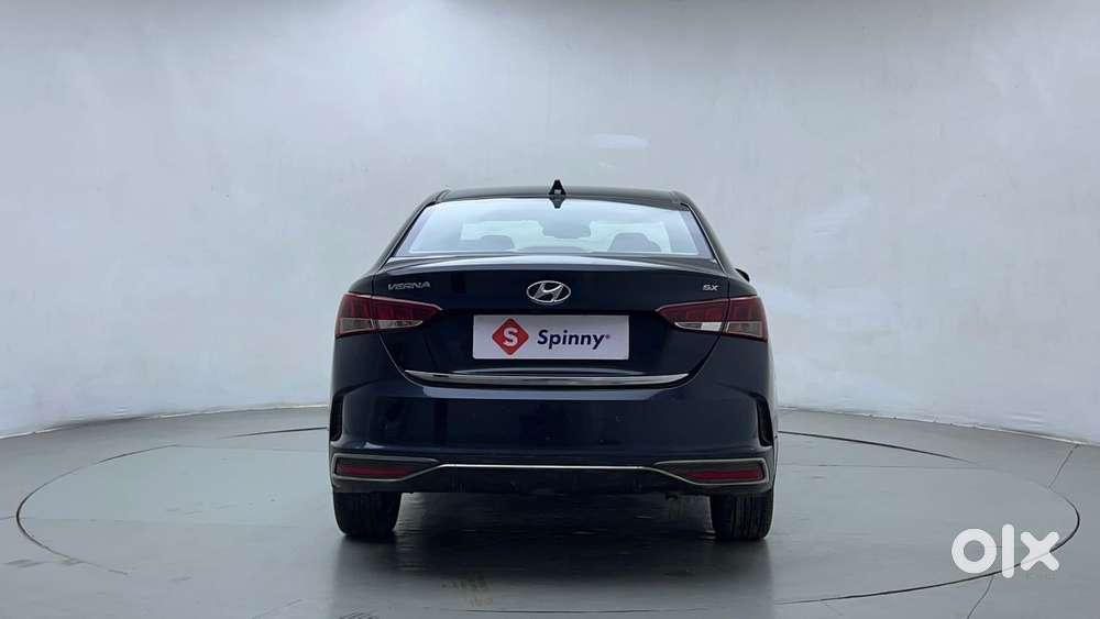 Hyundai Verna 1.5 Sx (o) Vtvt Ivt, 2021, Petrol