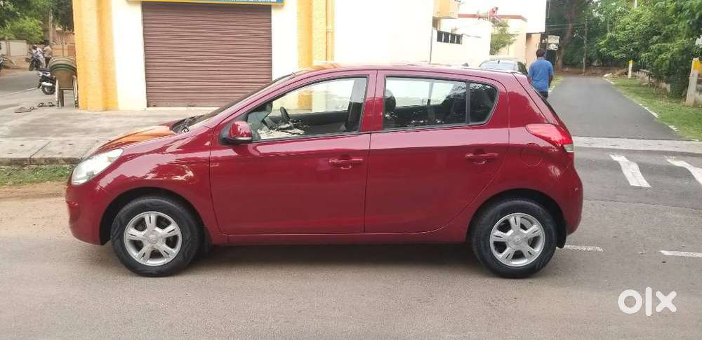 Hyundai I20 Sportz 1.2 Bs-iv, 2011, Petrol