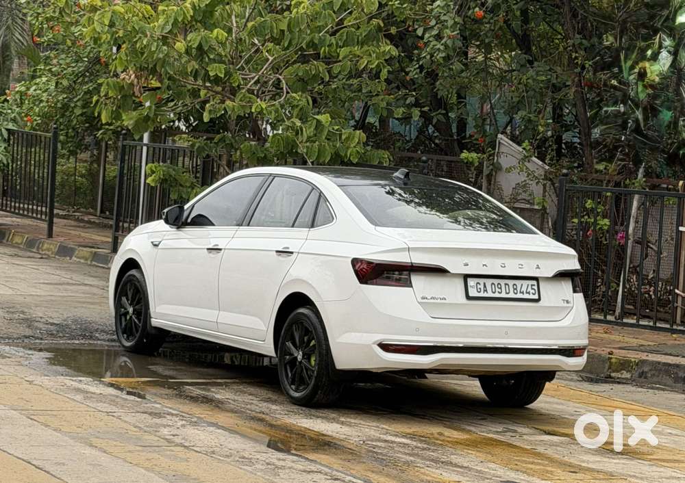Skoda Slavia, 2023, Petrol