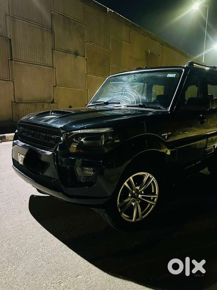 Mahindra Scorpio Classic 2016 Diesel 91000 Km Driven