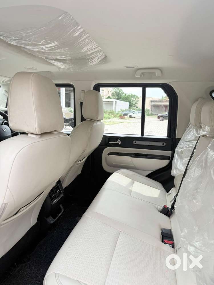 Mahindra Thar Roxx Ax5l Rwd Diesel At, 2024, Diesel