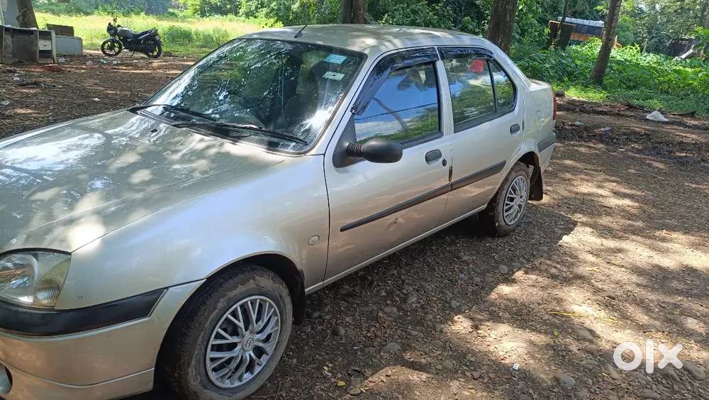 Ford Ikon 1.3 Clxi 2006