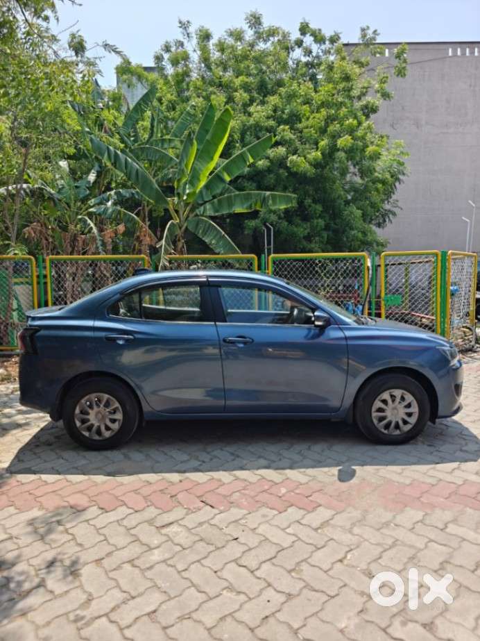 Maruti Suzuki Dzire 1.2 Vxi Cng, 2025, Petrol