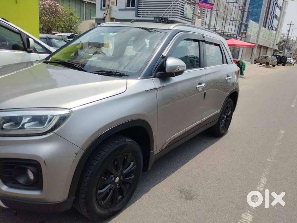 Maruti Suzuki Brezza 1.5 Zxi Smart Hybrid, 2020, Petrol