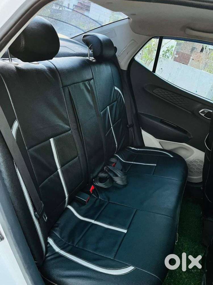 Hyundai Aura Sx (o) Manual, 2020, Petrol