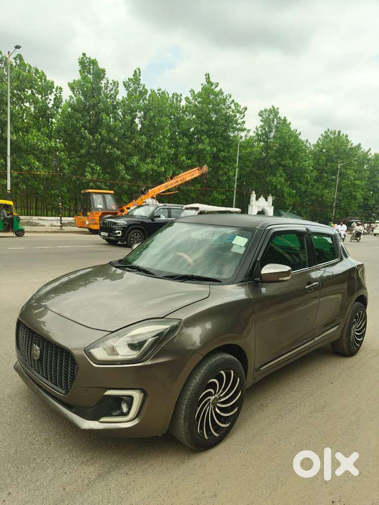 Maruti Suzuki Swift Vxi 1.2 Abs Bs-iv, 2018, Petrol