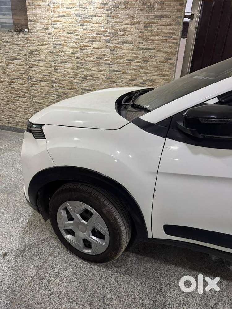 Tata Nexon 2025 Petrol 2800km Driven 3months Old Punjab Registration