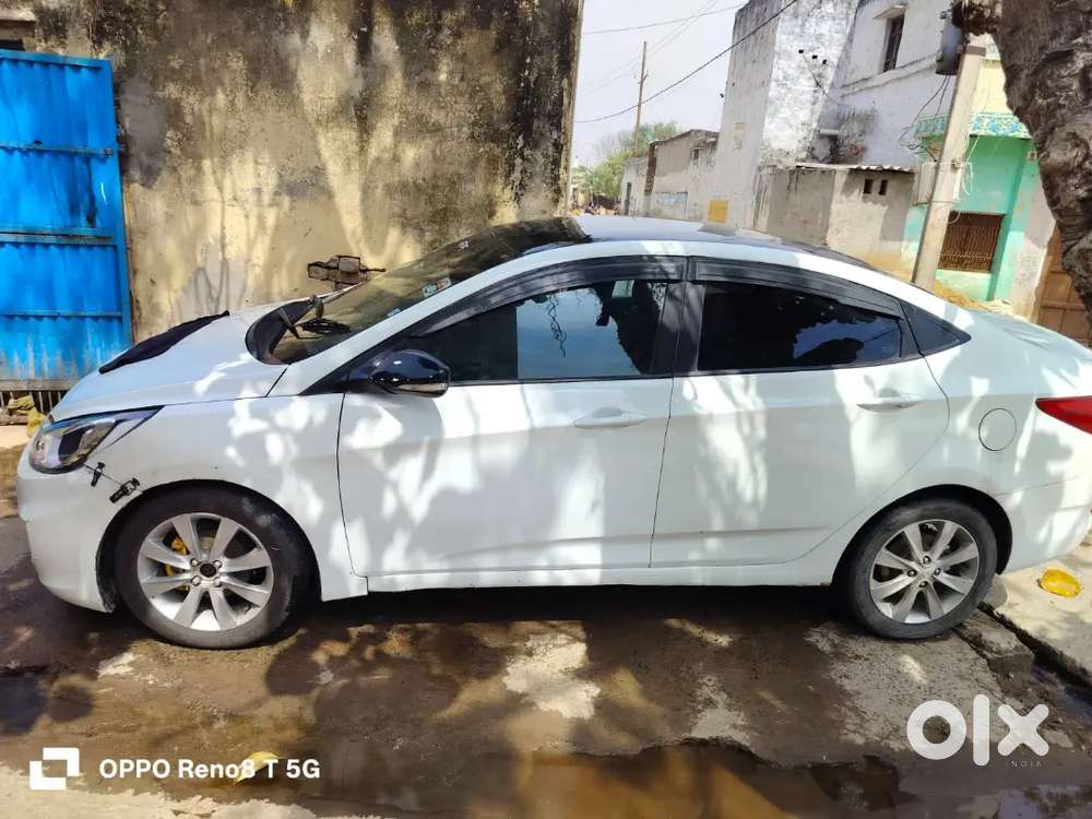 Hyundai Verna 2012 Petrol 90000 Km Driven